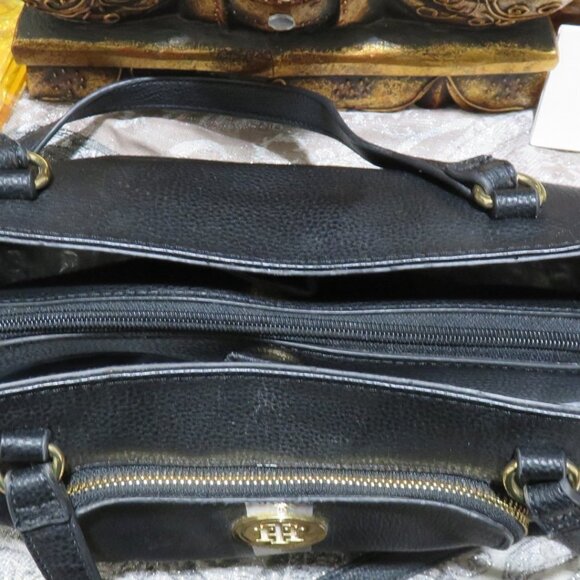 BOGO Tommy Hilfiger TH Logo Pebbled Leather Satchel built in wallet - Picture 5 of 16